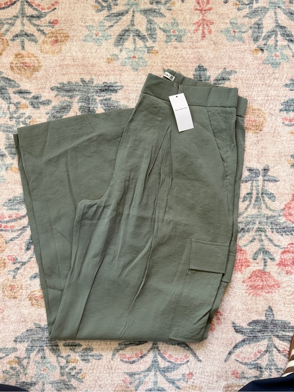 Abercrombie & Fitch Olive Wide-Leg Cargo Jumpsuit Pants